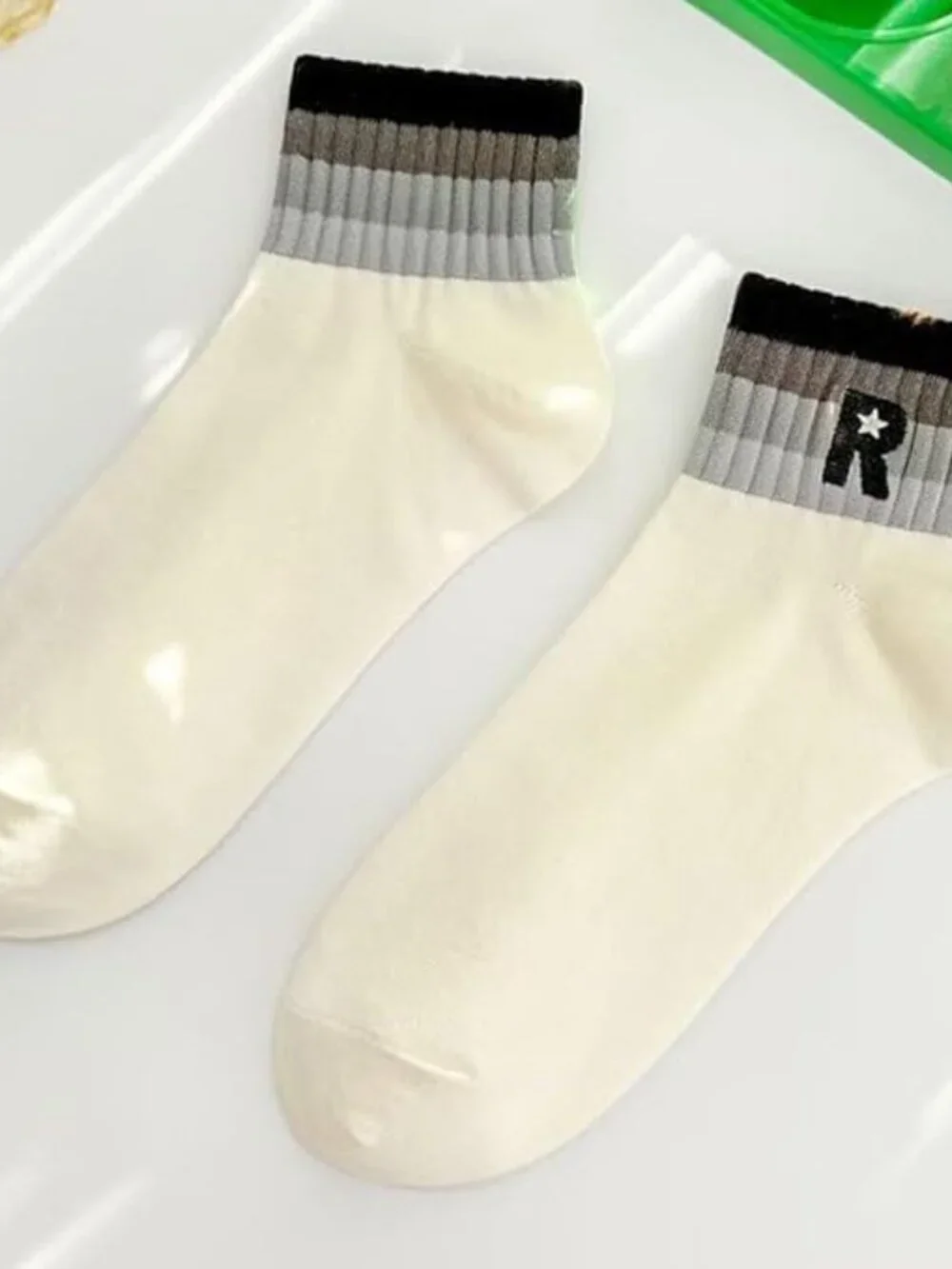5 Pair Stripe Ankle Socks R Monogram one size fits most Womens. New Yellow Black